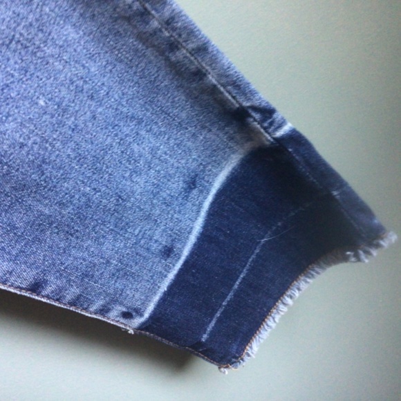 NWT Ladies Skinny Crop mid Blue jeans sz petite 30 with 25” inseam - Picture 5 of 12